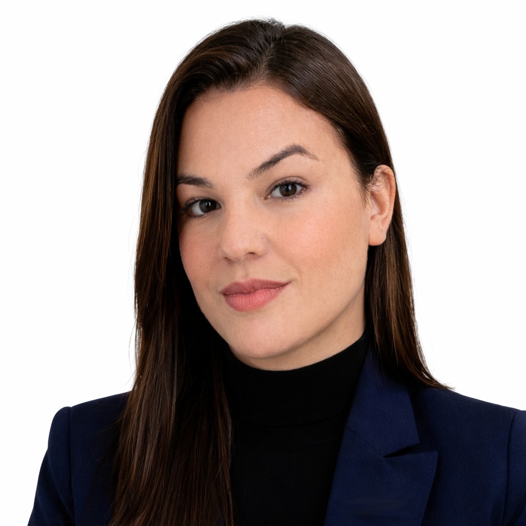 Headshot Luana